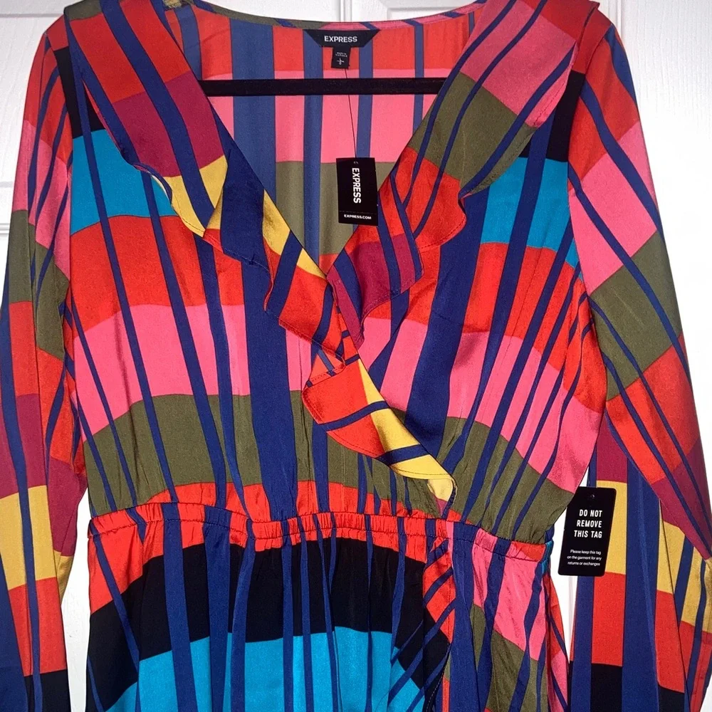 Express Multicolor Striped Dress NWT - Picture 3 of 8